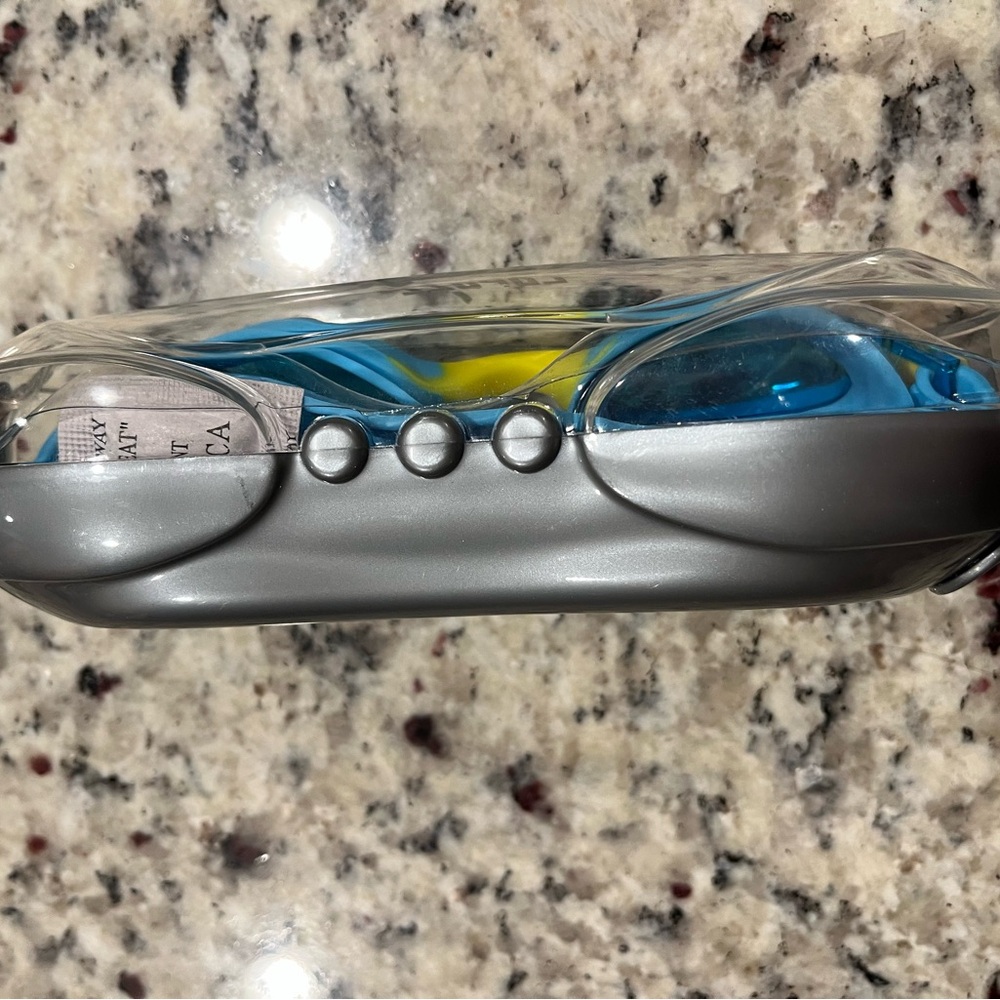 🆕NWT COPOZZ Kids Swim Goggles – Unisex – Ages 3-14 – Blue and Yellow - Picture 7 of 8
